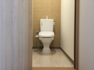トイレ（ドムール平野3階）
