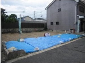 南海本線「岸和田駅」徒歩7分で現況更地の売土地は約39坪あって￥2.080万円